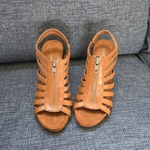 AEROSOLES Tan Strappy Sandals